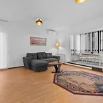 Apartment Park Plaza Arena Nationala