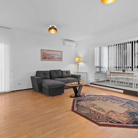 Apartamento Park Plaza Arena Nationala