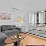 Apartamento Park Plaza Arena Nationala *