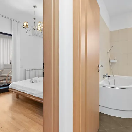 Apartament Park Plaza Arena Nationala