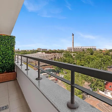 Park Plaza Arena Nationala * Bucarest