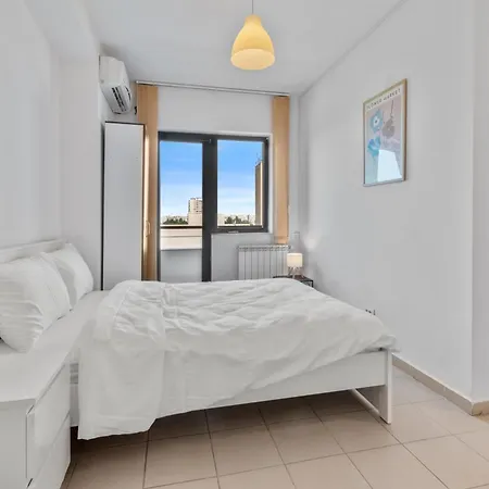 Park Plaza Arena Nationala * Bucarest